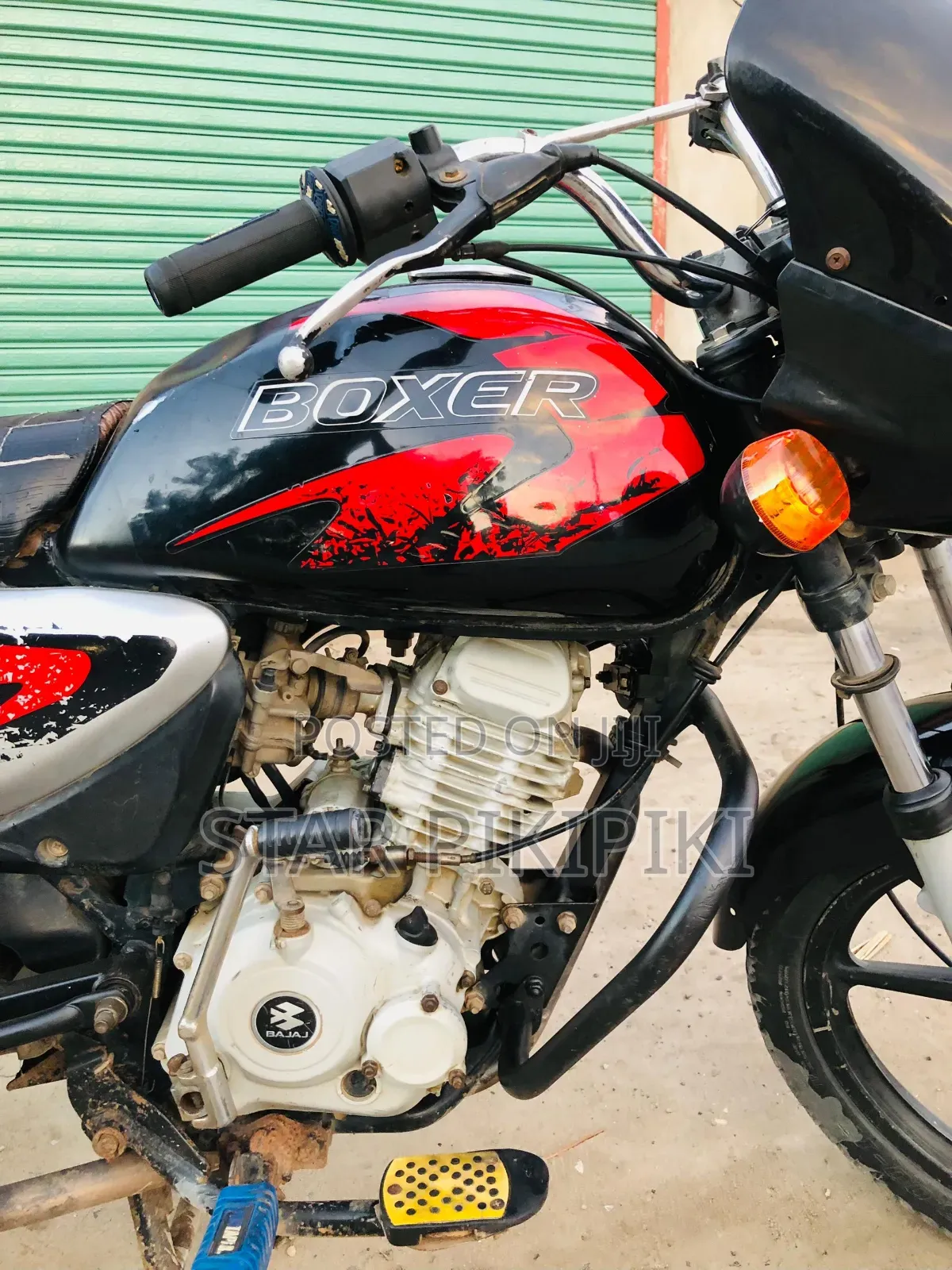 New Bajaj Boxer X125 2024 Black