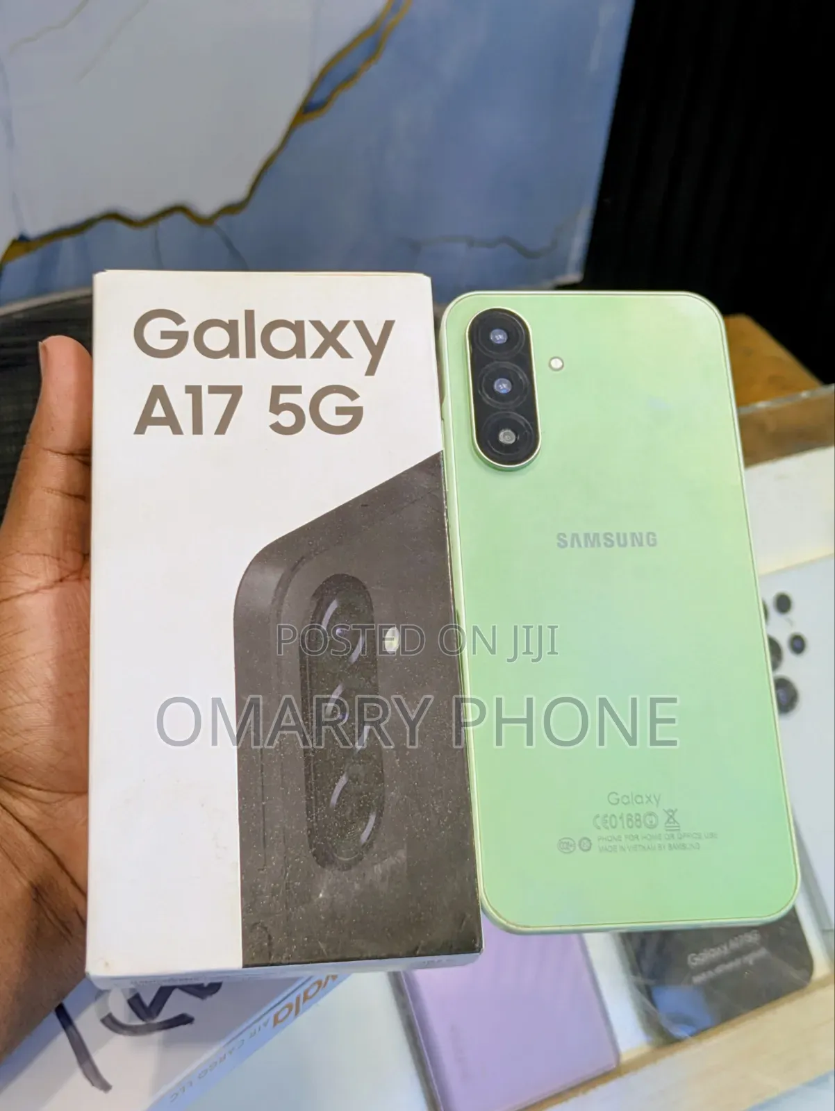 New Samsung Galaxy A17 5G 256 GB Green