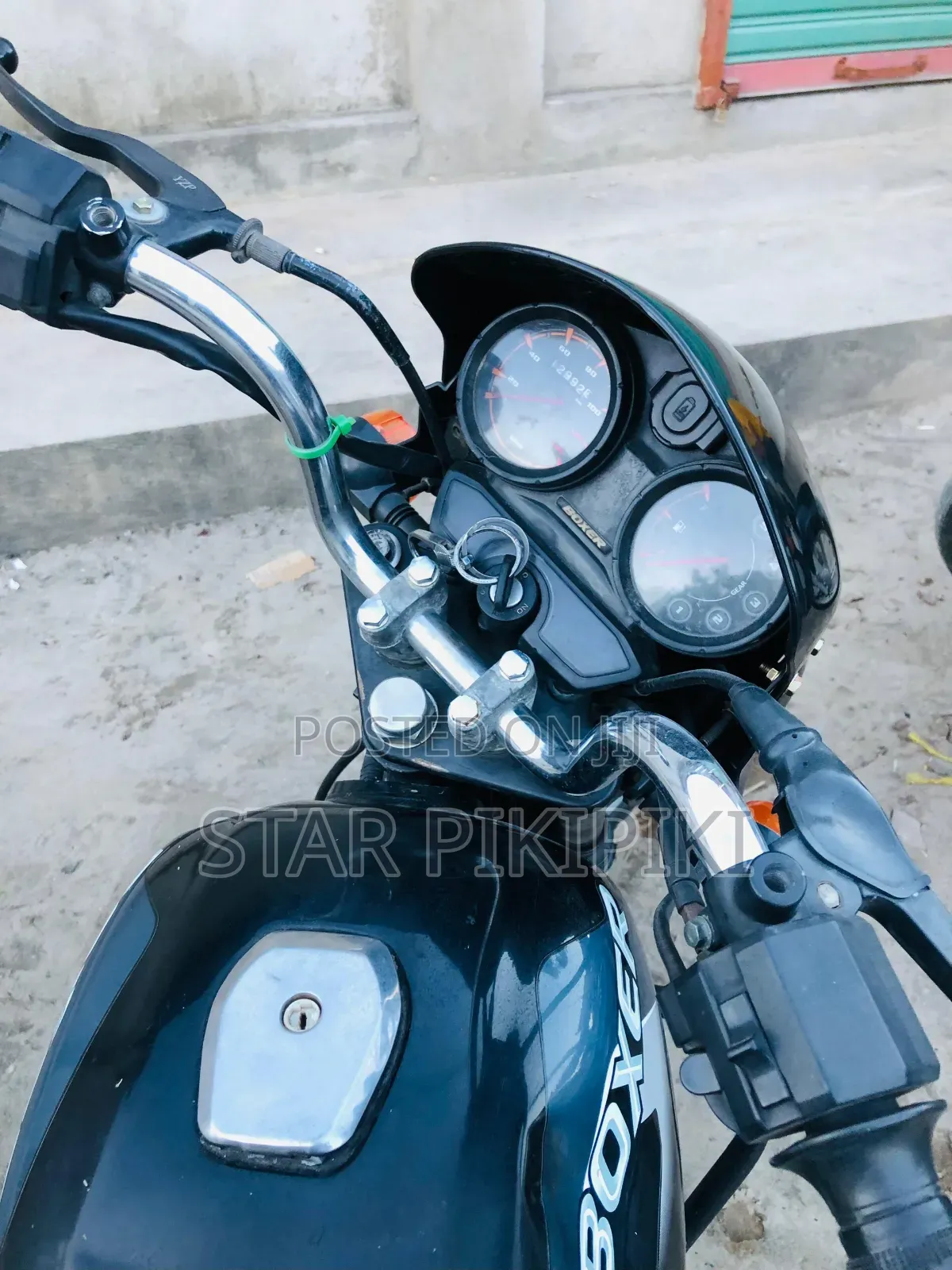 New Bajaj Boxer 125 2024 Black