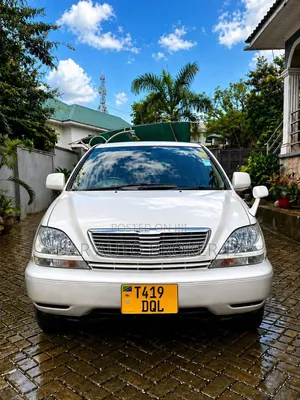 Toyota Harrier 2002 Pearl