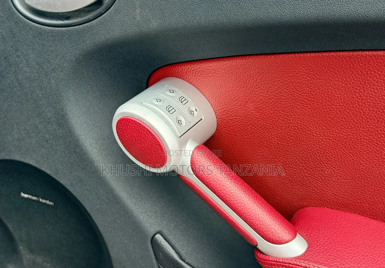 Mercedes-Benz SLK-Class 2005 Red