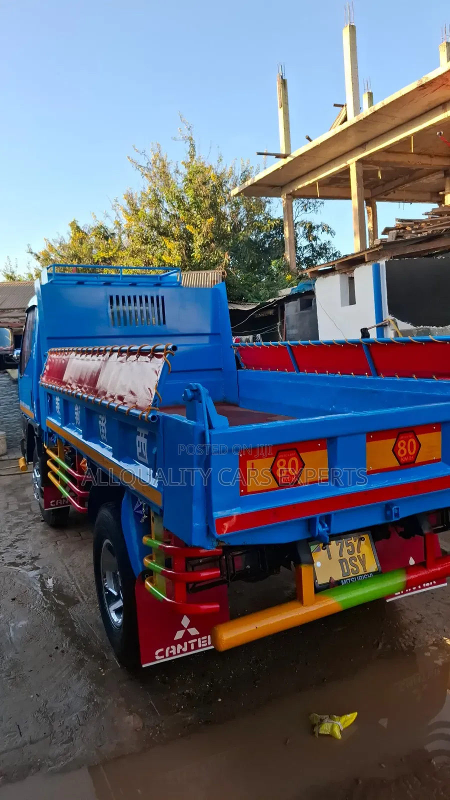 Mitsubish Canter Tipper 4d33 Tone 1⁄2