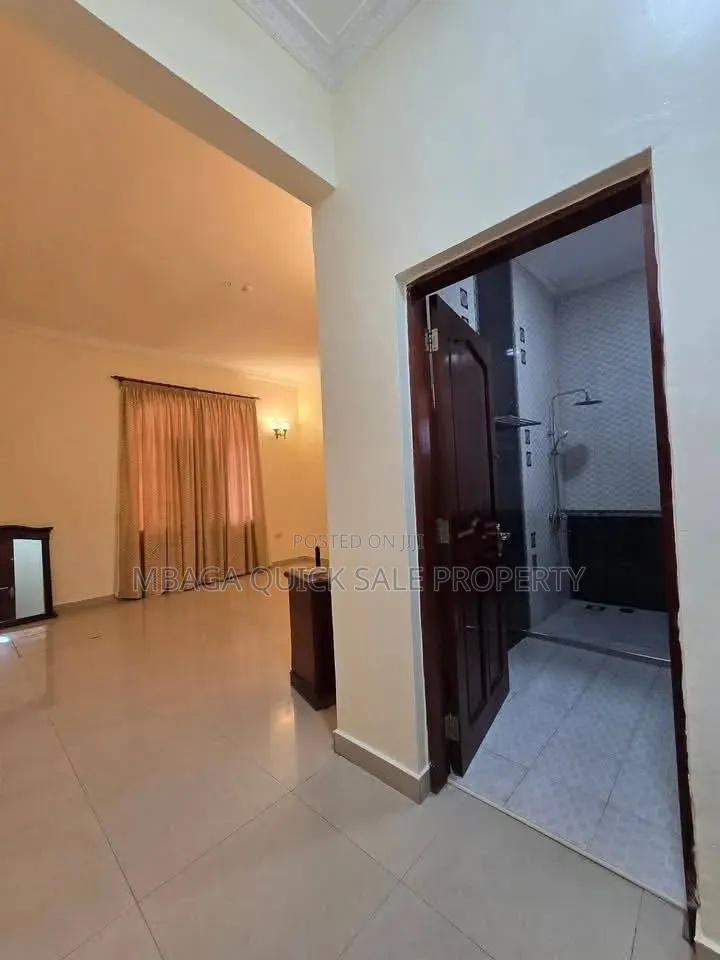 3bdrm Apartment in Mbezi Beach, Kimara for rent