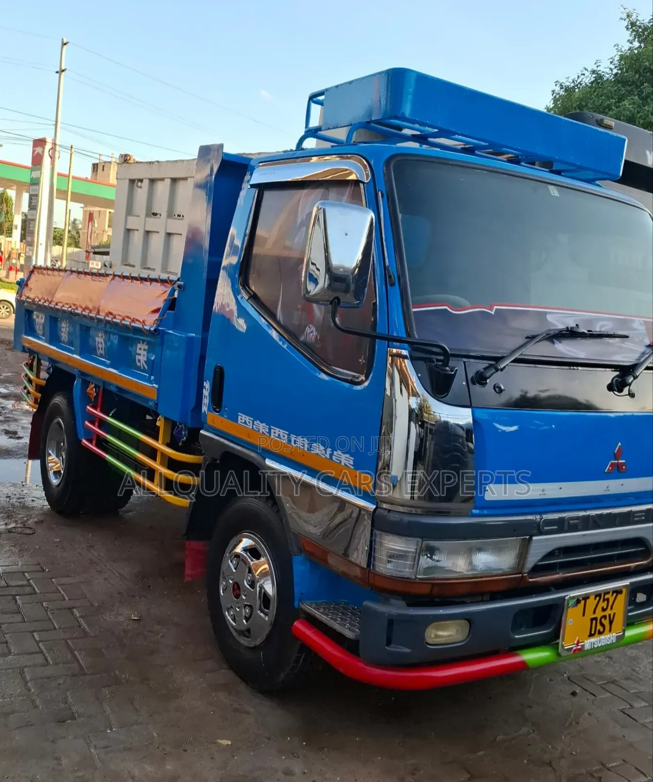 Mitsubish Canter Tipper 4d33 Tone 1⁄2