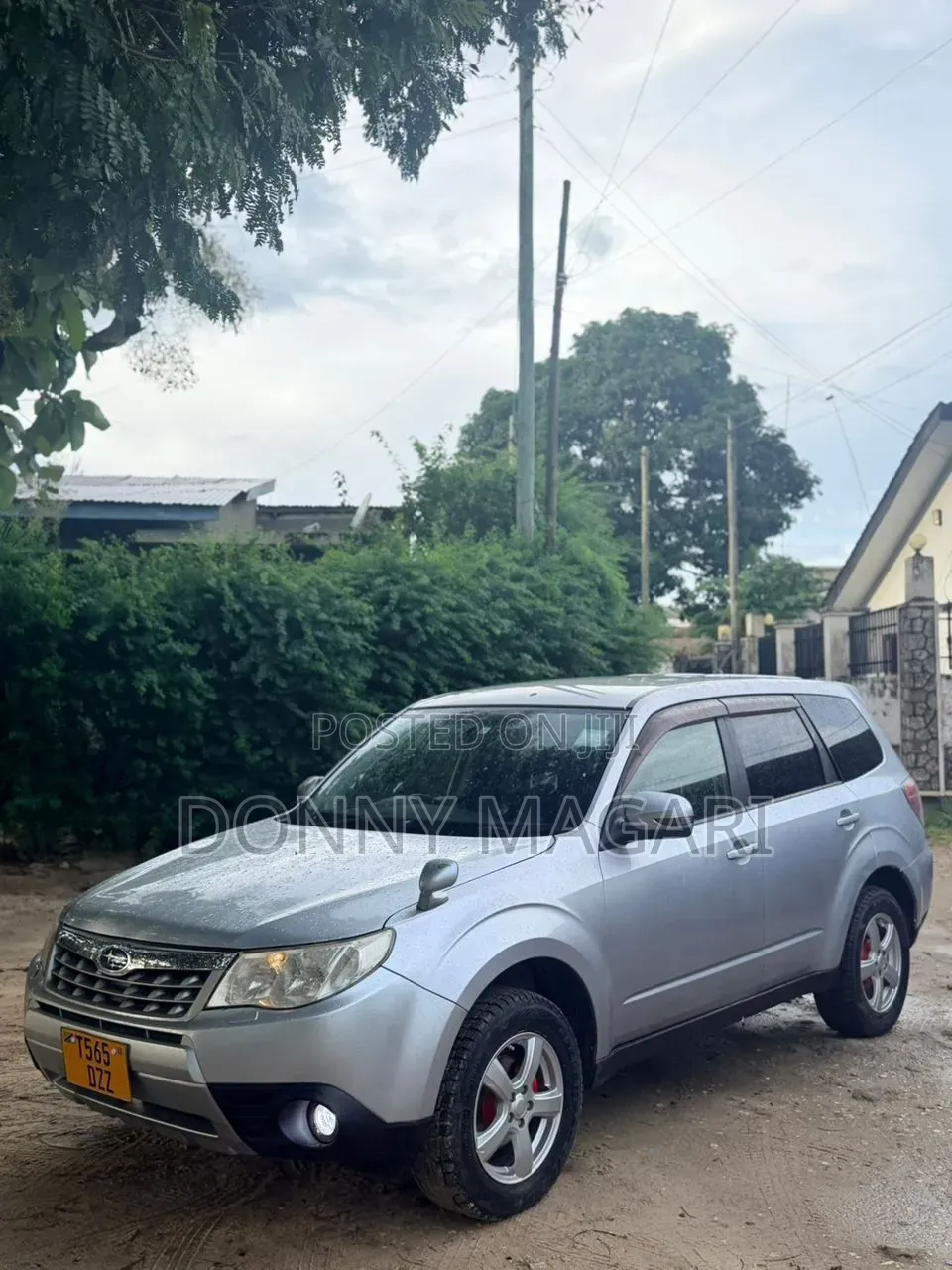 Subaru Forester 2.0D X 2011 Silver