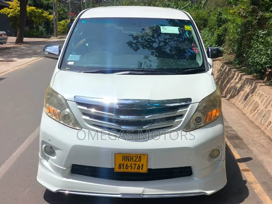 Toyota Alphard 2.4 Petrol FWD 2010 Pearl