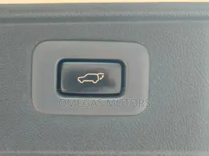 Toyota Alphard 2.4 Petrol FWD 2010 Pearl