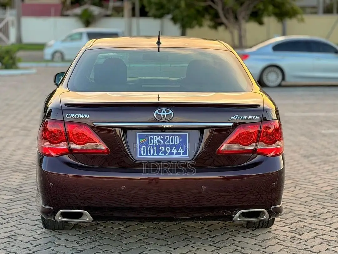 Toyota Crown 2009 Black