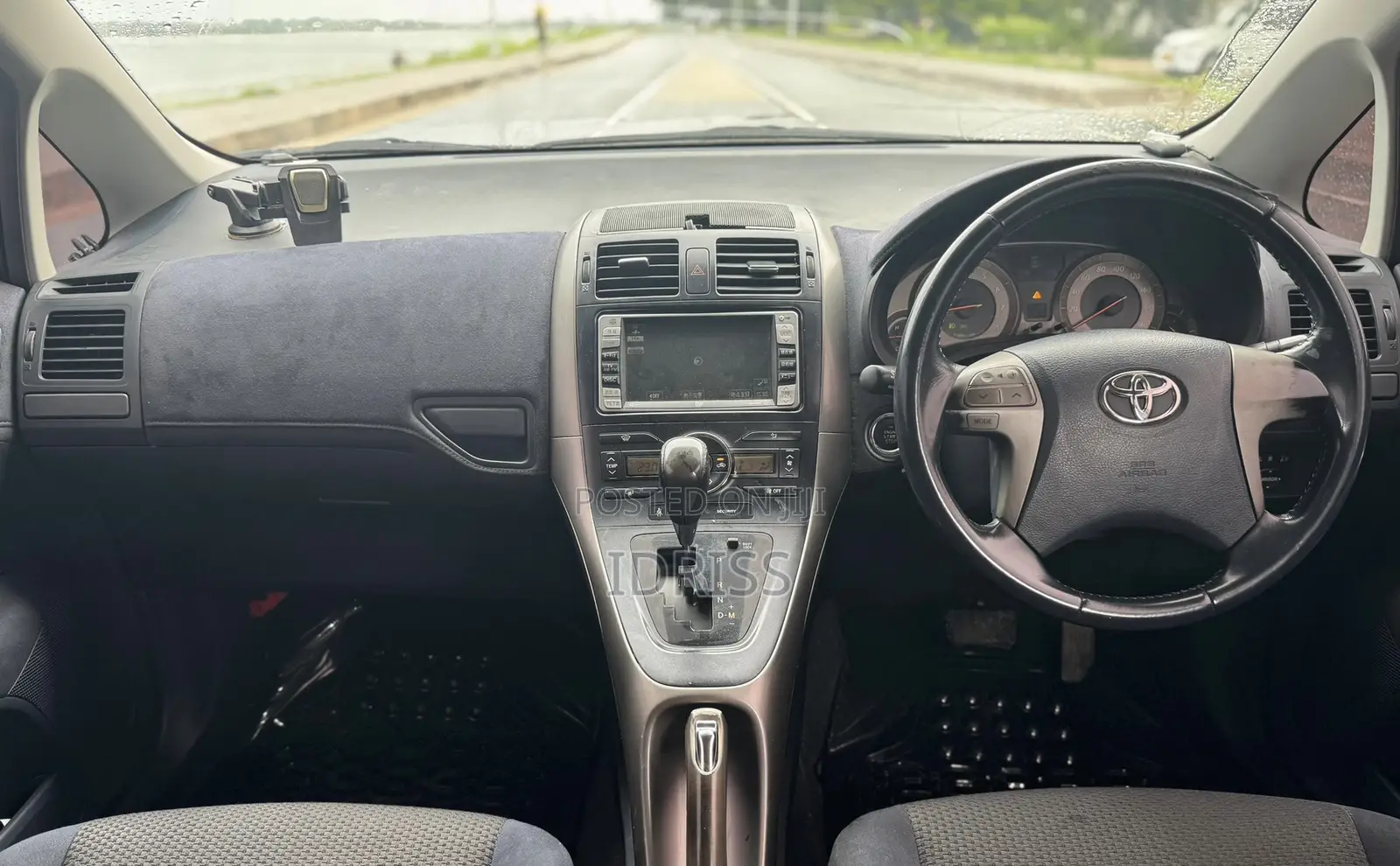 Toyota Blade 2006 Silver