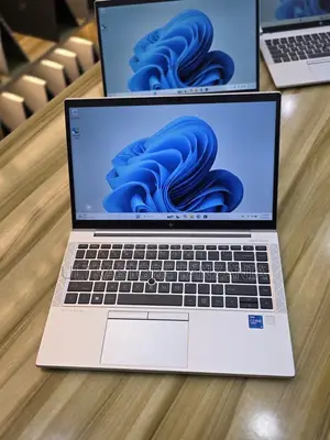 New Laptop HP EliteBook 840 G8 8GB Intel Core i5 SSD 256GB