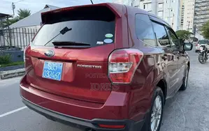 Subaru Forester 2015 Maroon