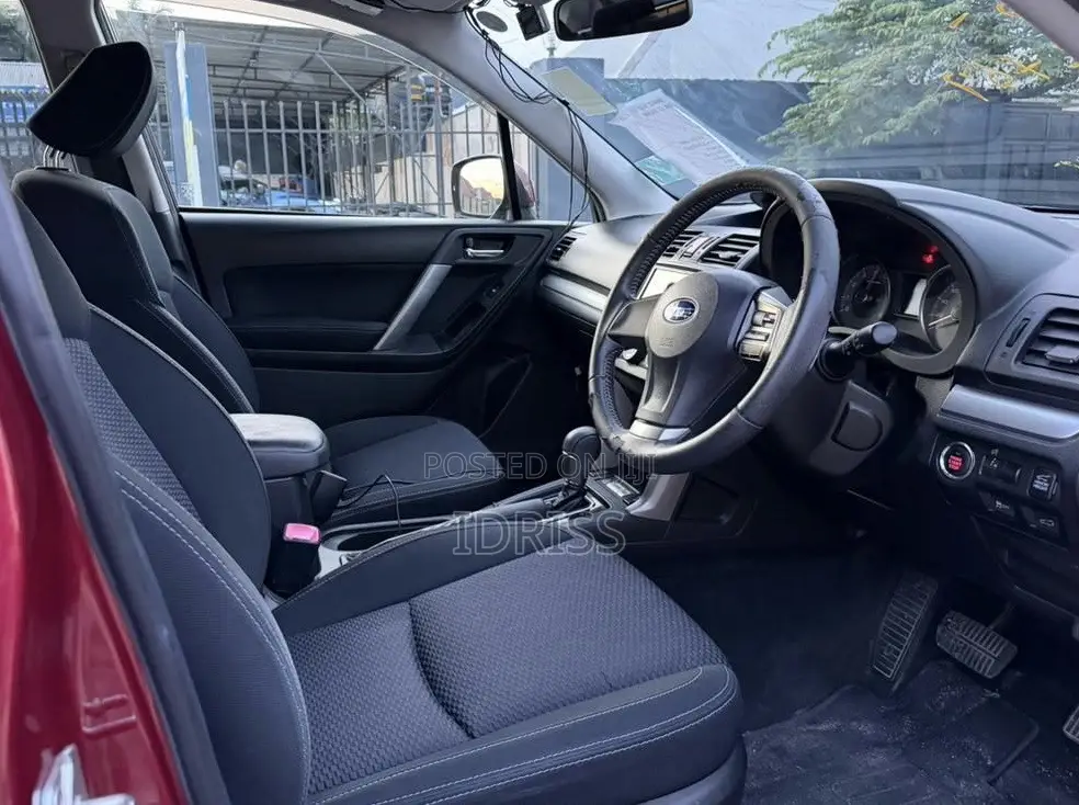 Subaru Forester 2015 Maroon