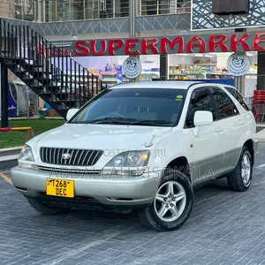 Toyota Harrier 2.2 16V 1999 White
