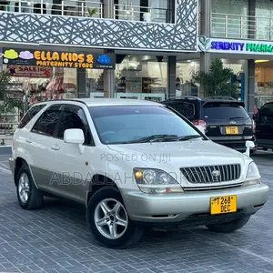 Toyota Harrier 2.2 16V 1999 White