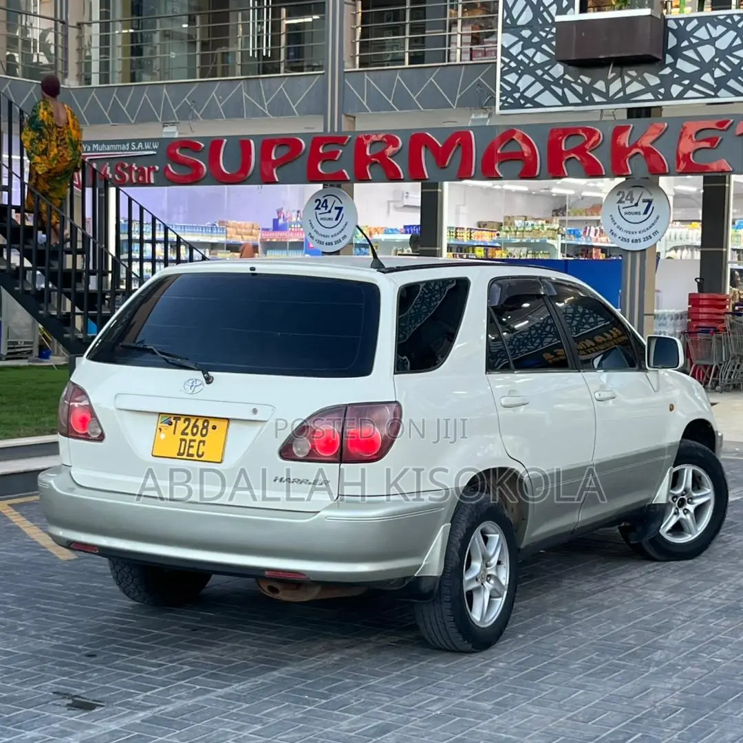 Toyota Harrier 2.2 16V 1999 White