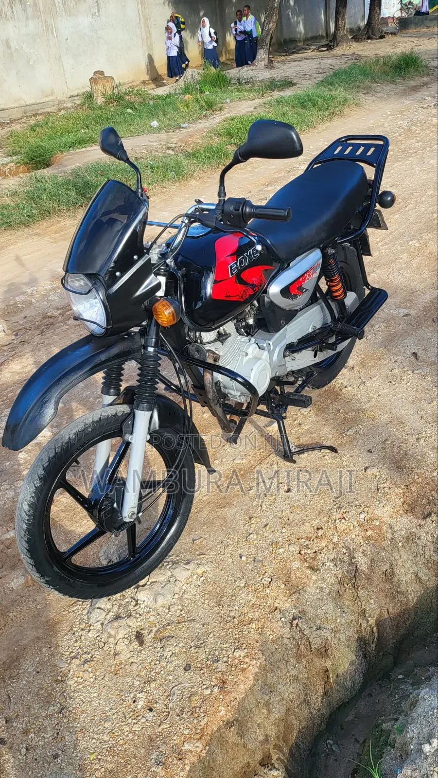 New Bajaj Boxer X125 2025 Black