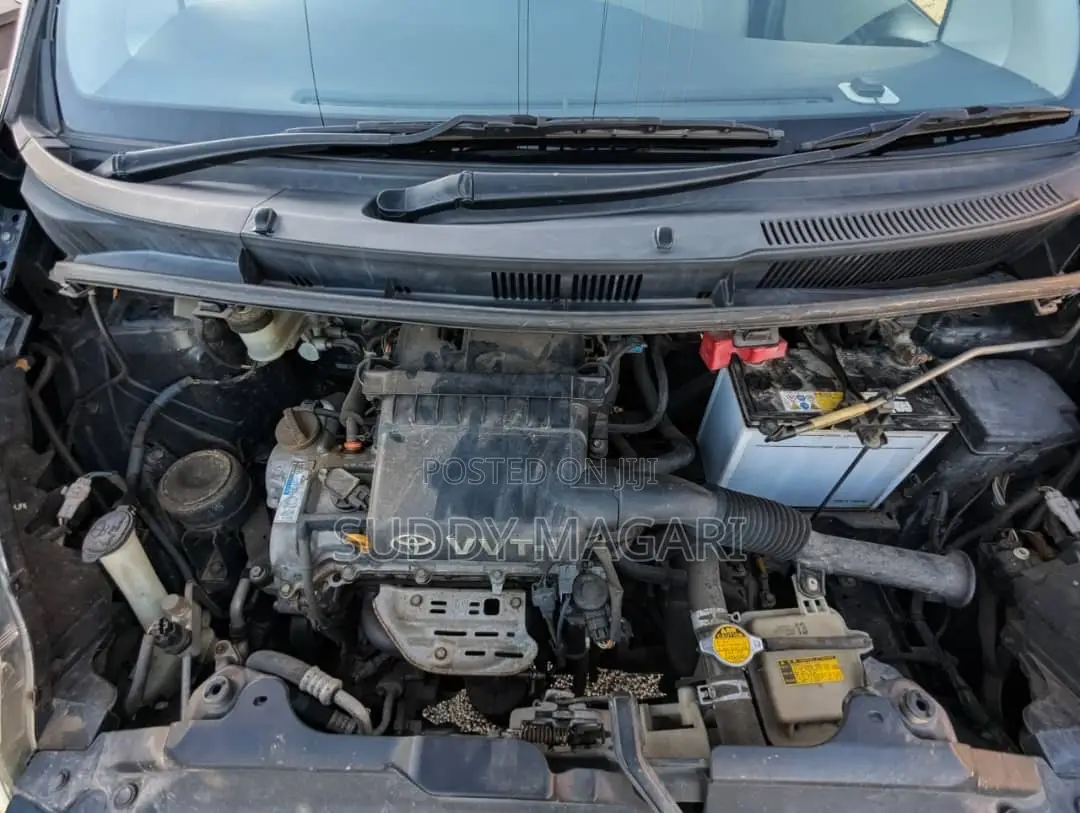 Toyota Ractis 2008 Black