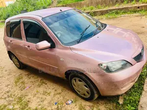 Mazda Demio 2014 Pink