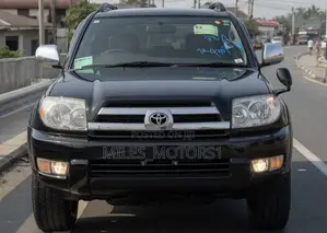 Toyota Hilux Surf 2005 Black