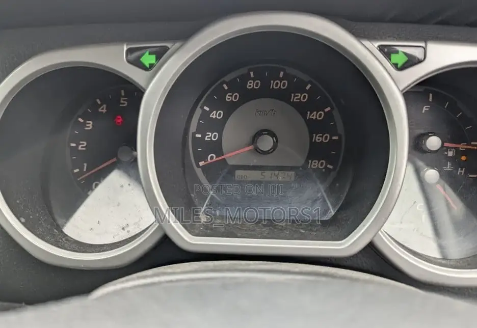 Toyota Hilux Surf 2005 Black