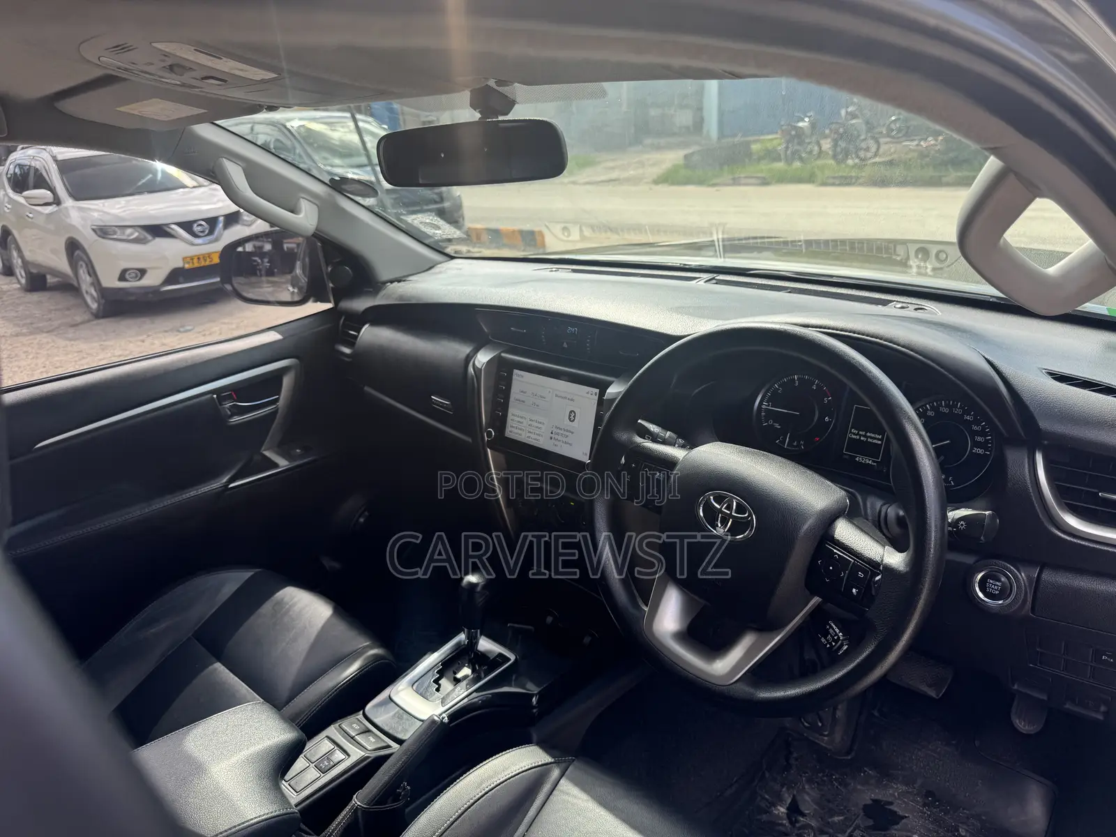 Toyota Fortuner 2.4 D AWD 2023 Brown