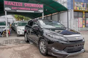 Toyota Harrier 2.0 4WD 2015 Black