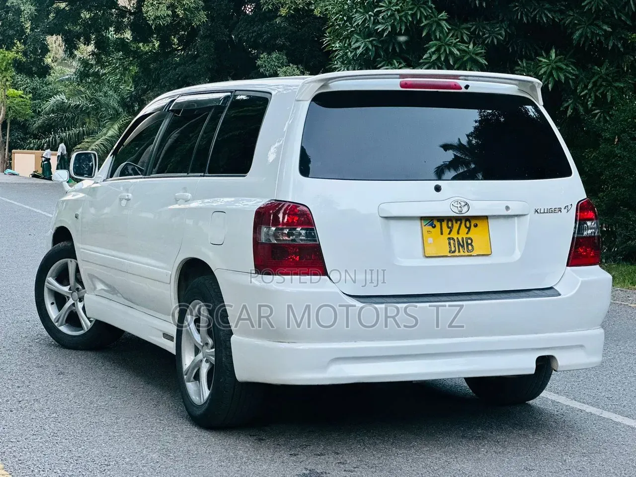 Toyota Kluger 2006 White