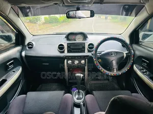 Toyota IST 2005 White