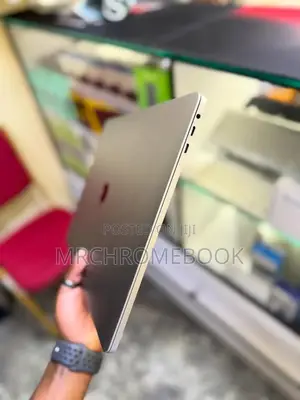 Laptop Apple MacBook 2016 16GB Intel Core i7 SSD 256GB