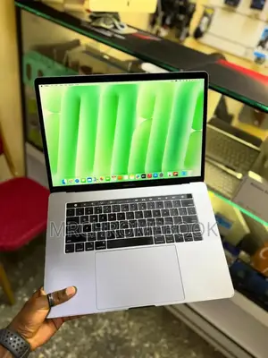 Laptop Apple MacBook 2016 16GB Intel Core i7 SSD 256GB