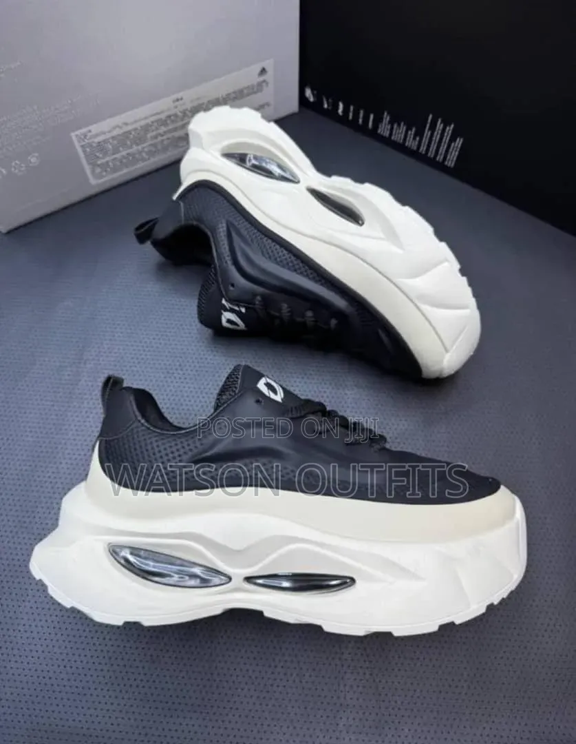 Dl Well Branded Men's Leather Sneaker Shoes Completely Stylish