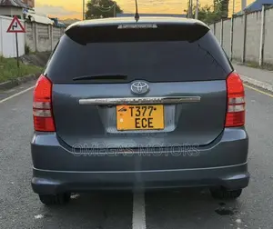 Toyota Wish 2005 Gray