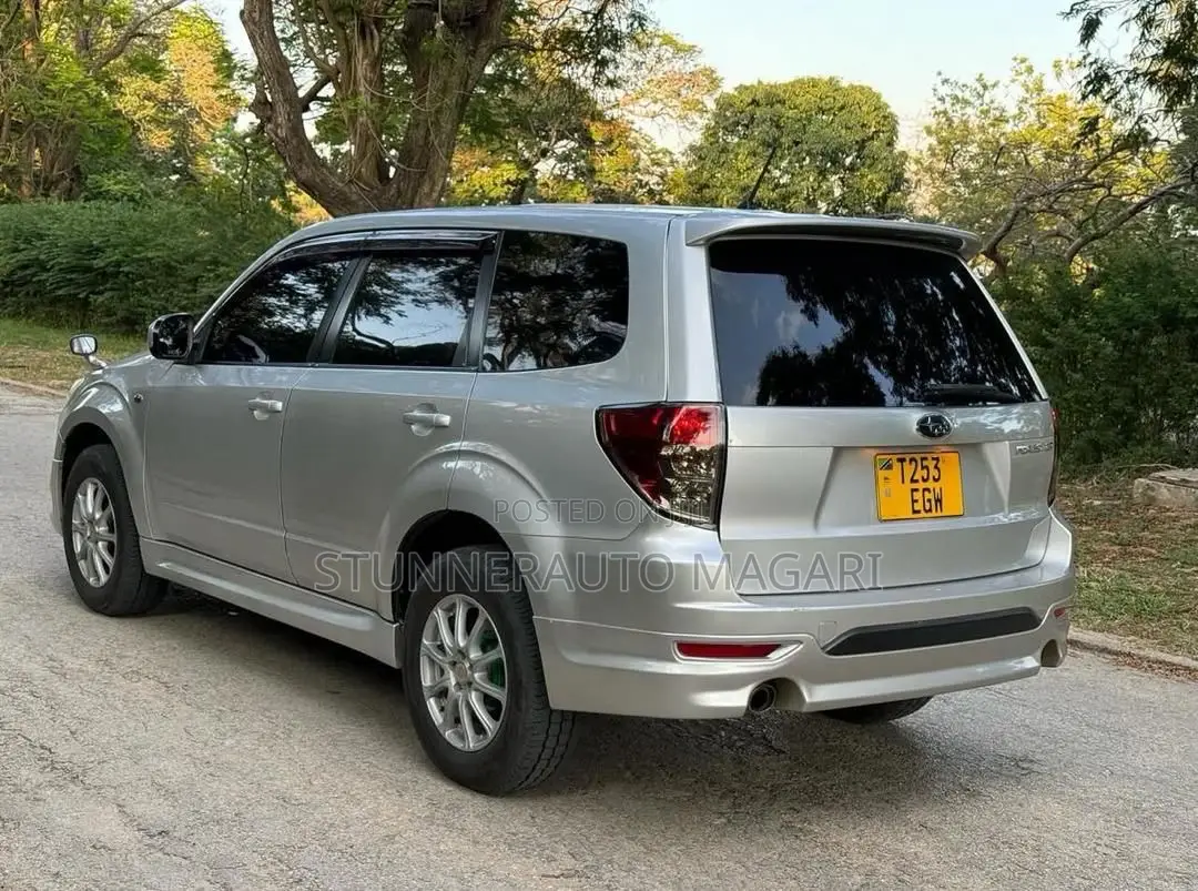 Subaru Forester 2009 Silver