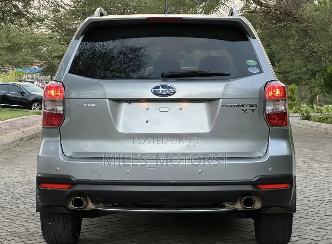 Subaru Forester 2015 Silver
