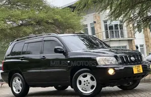 Toyota Kluger 2003 Black