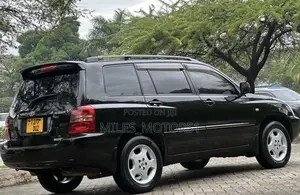 Toyota Kluger 2003 Black