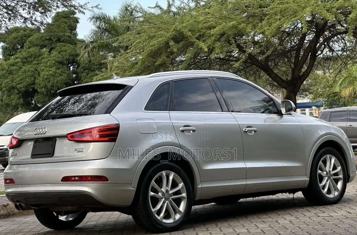 Audi Q3 2014 Silver