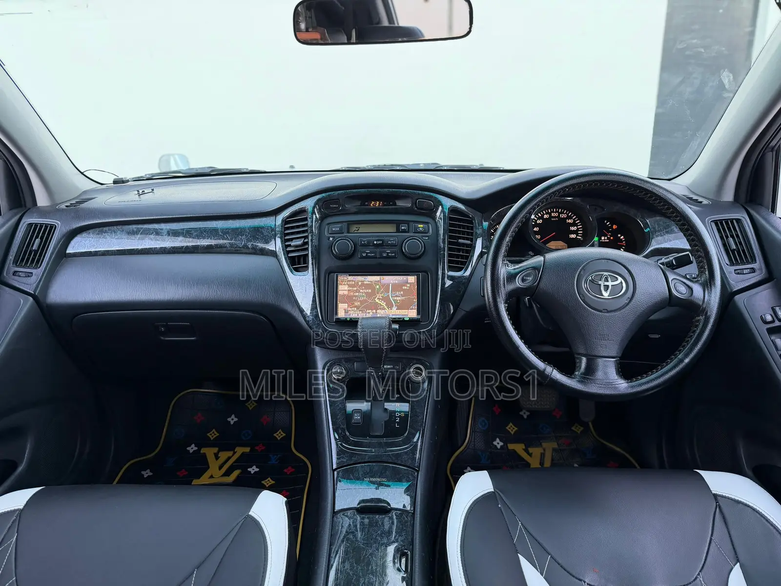 Toyota Kluger 2004 Silver