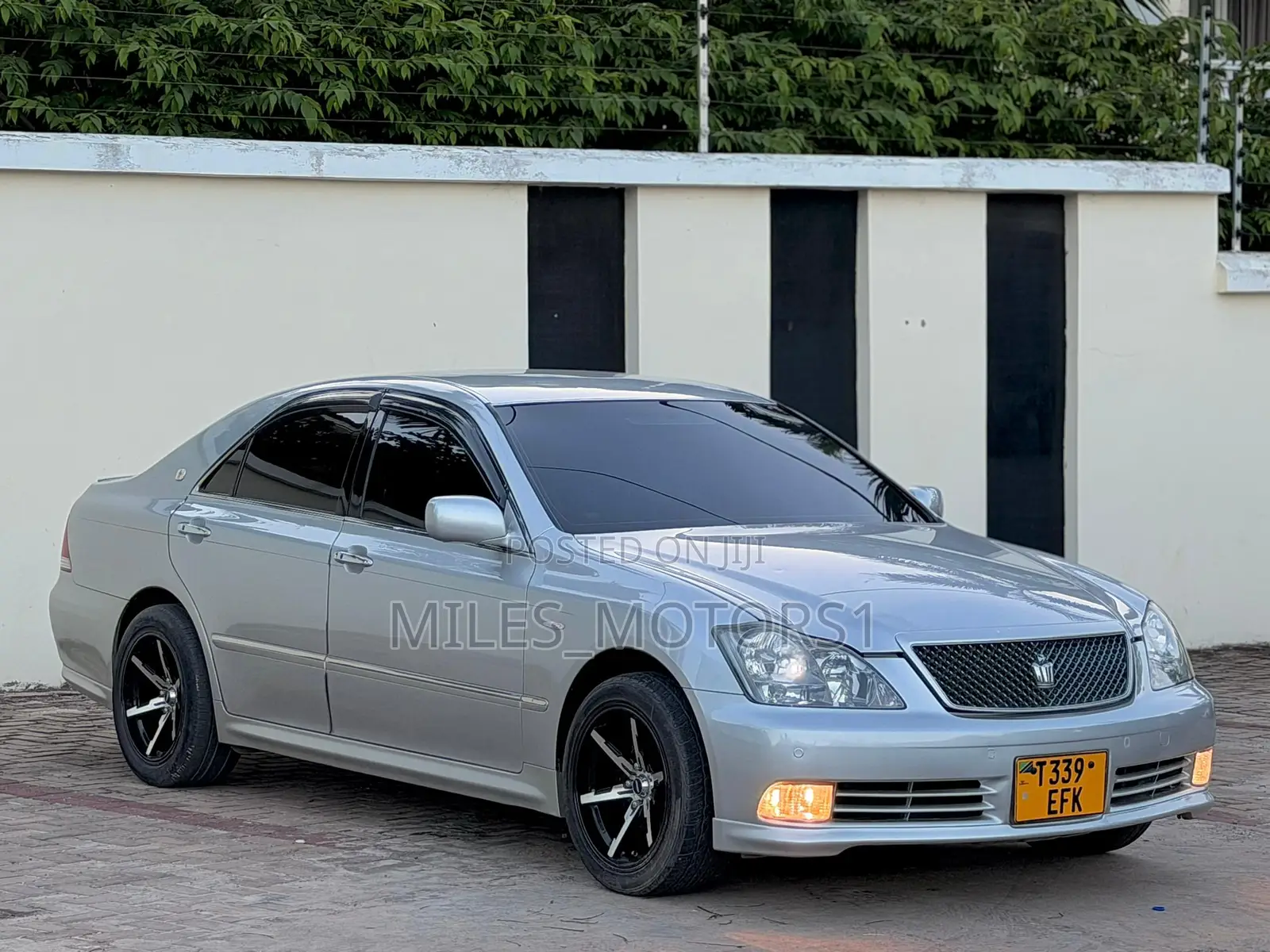 Toyota Crown 2004 Silver