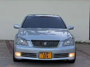 Toyota Crown 2004 Silver