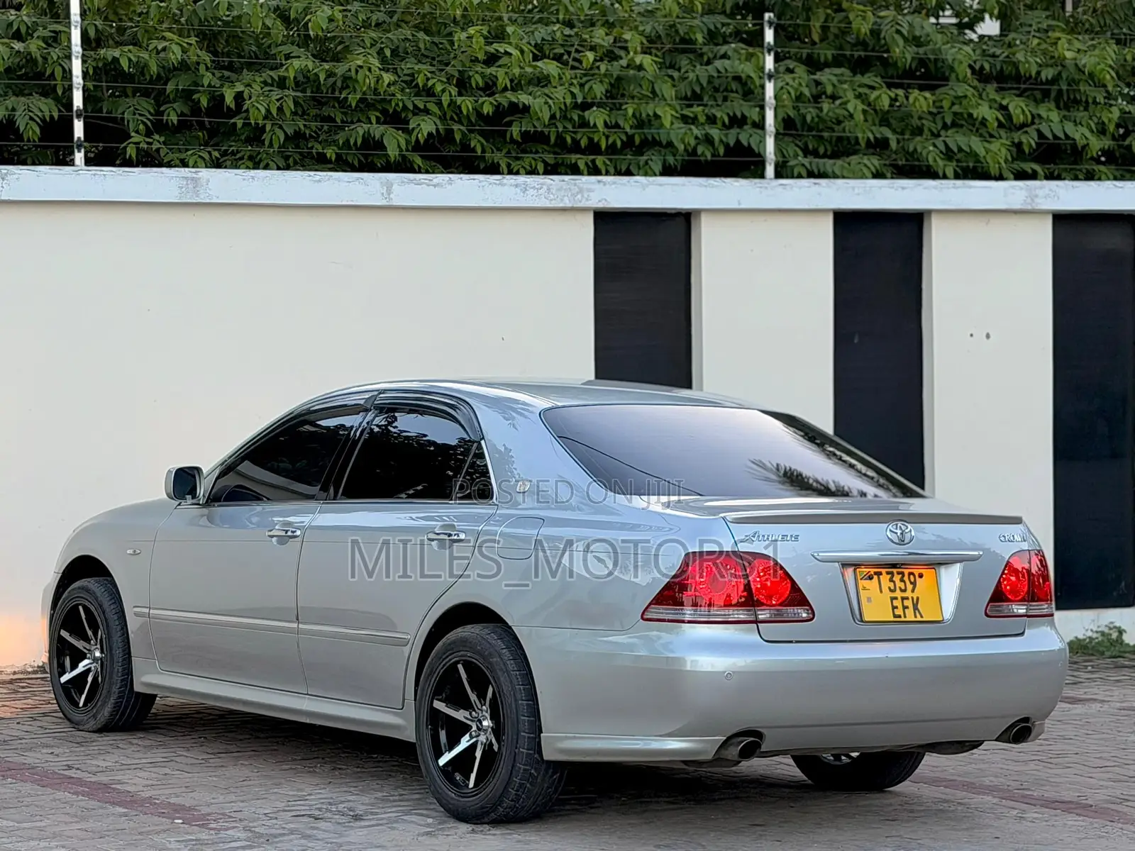 Toyota Crown 2004 Silver