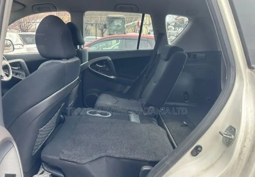 Toyota RAV4 2006 Pearl