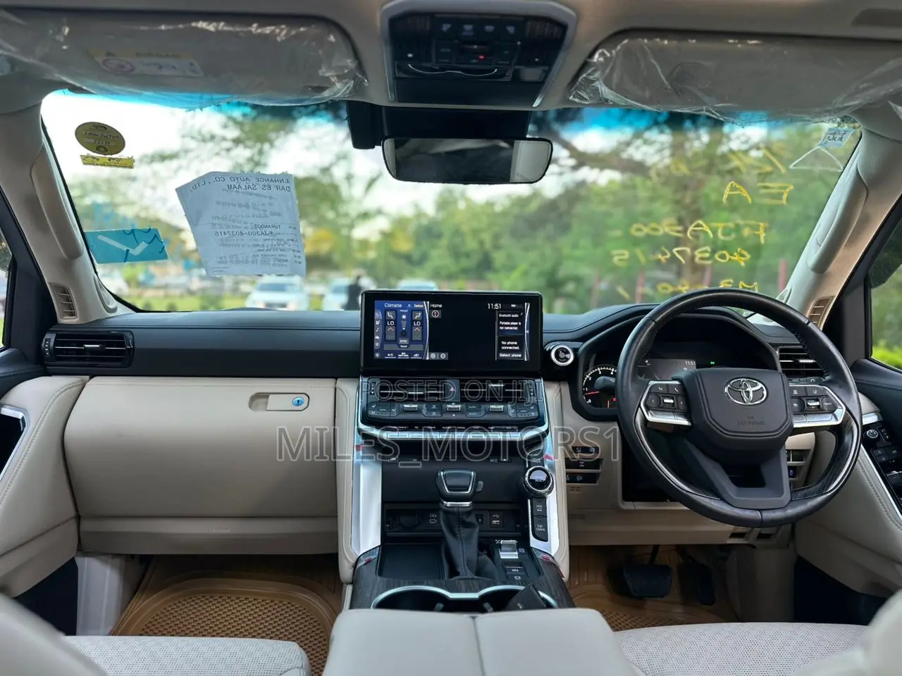 Toyota Land Cruiser 2023 White