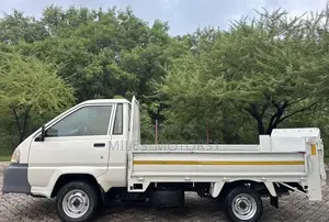 Toyota TownAce 2004 White