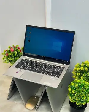 Laptop HP EliteBook 830 G8 16GB Intel Core i7 SSD 512GB