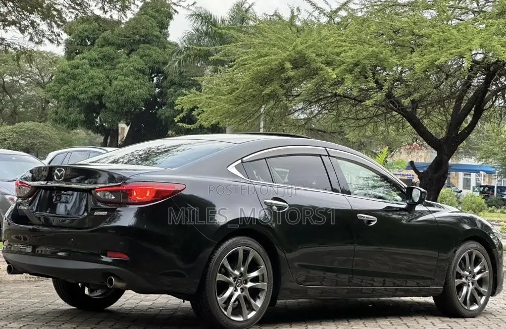 Mazda Atenza 2016 Black