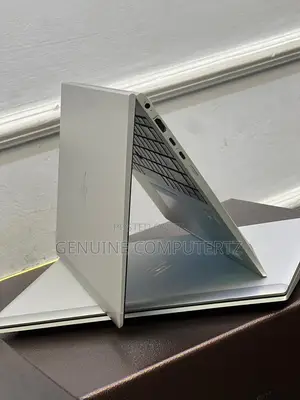 Laptop HP EliteBook 840 G8 16GB Intel Core i7 SSD 256GB