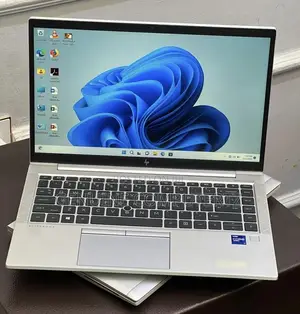 Laptop HP EliteBook 840 G8 16GB Intel Core i7 SSD 256GB