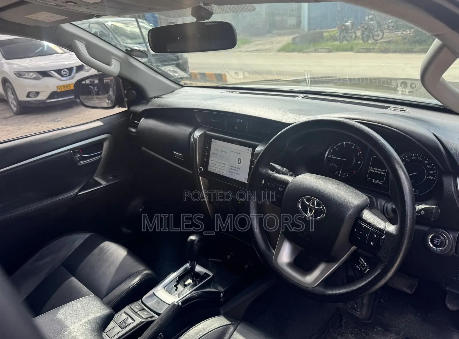 Toyota Fortuner 2023 Brown