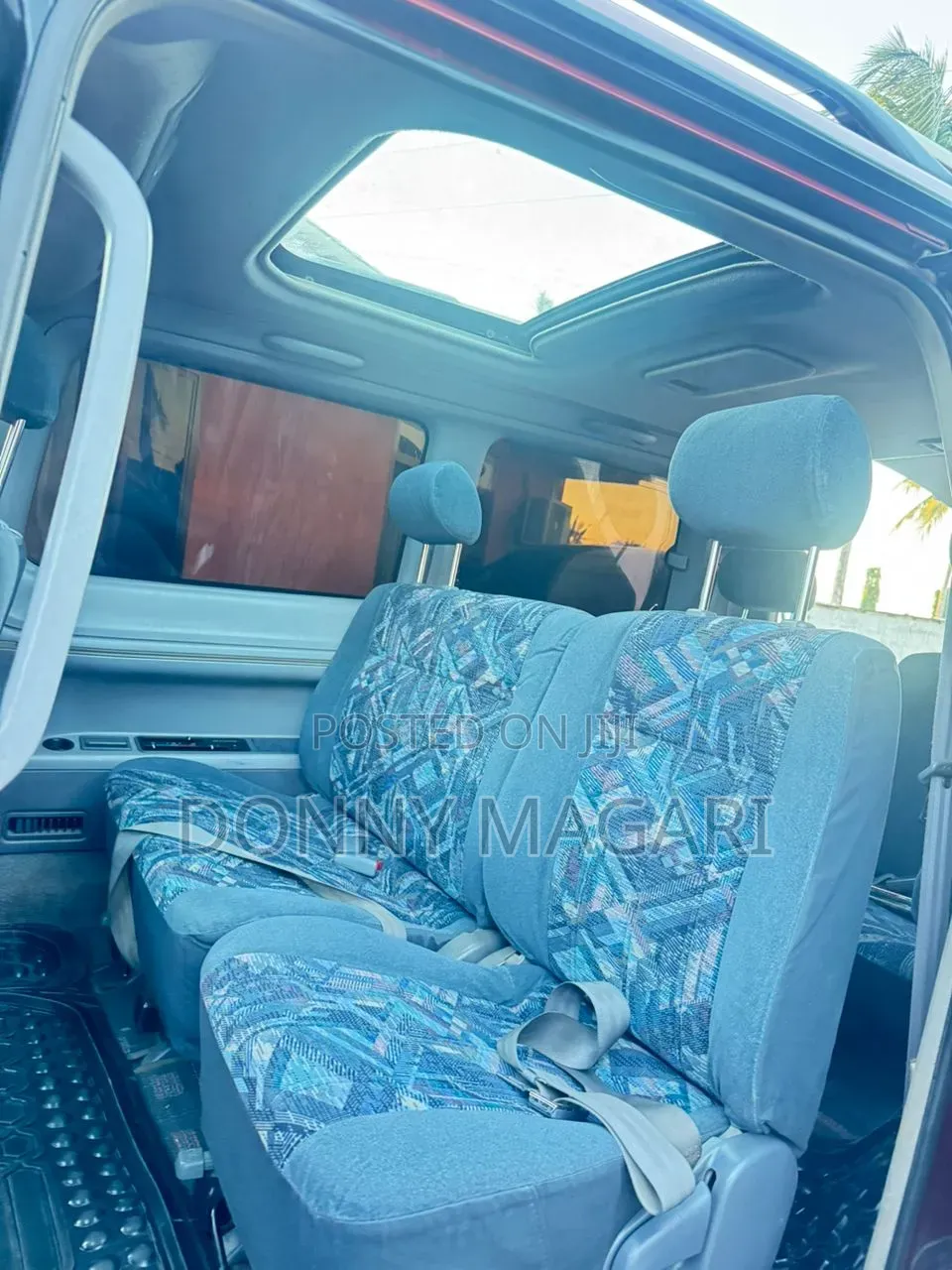Toyota Noah 2002 Burgundy